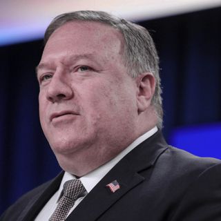 Pompeo says he's working to release Clinton's State Department emails