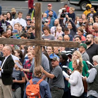 Trump tweets video of Idaho church gathering, claims Democrats want to shut down churches