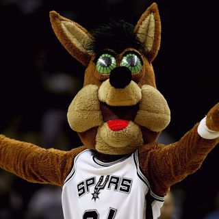 Spurs Coyote will bring candy to your house