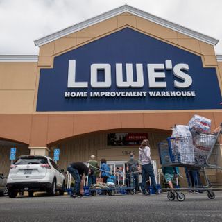 From air fryers to spin bikes: Lowe's bets on new categories this holiday season