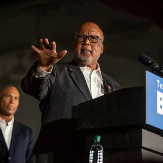 Rep. Bennie Thompson, Democratic kingmaker, throws full support behind Mike Espy in Senate race