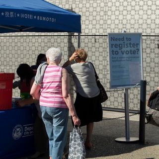 SF turnout high so far in early voting