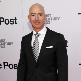 Bezos probe concludes mistress' brother was Enquirer source