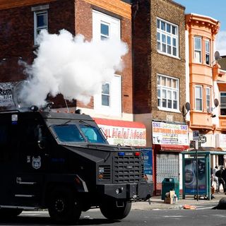 Philadelphia City Council passes bill banning use of tear gas, rubber bullets and pepper spray during protests | CNN