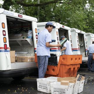 Judge orders Postal Service to take extraordinary measures