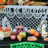 Facing higher death tolls, Latinos dedicate this Día de los Muertos to the COVID-19 pandemic – The Nevada Independent