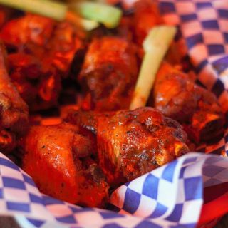 Craving: Chicago’s best wings — for football watching and election results obsessing