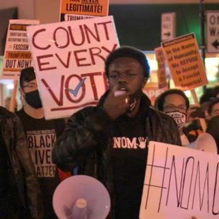 Chicago protest: 'Count Every Vote' group marches through Loop calling on Trump to concede 2020 election; no arrests made