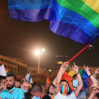 Israeli Ministers Push an End to Restrictions on Same-sex Couples' Right to Adopt - Israel News