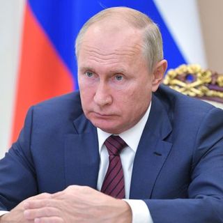 Putin 'to quit as Russian president' in weeks amid Parkinson's disease fears