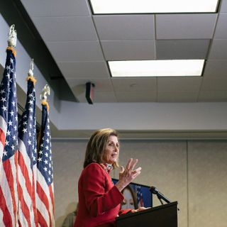 Pelosi formally seeks another 2 years as speaker