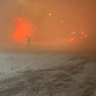 Kotzebue’s Bayside Restaurant goes down in flames during winter storm - Alaska Public Media