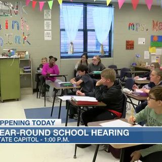 State lawmakers consider year-round school