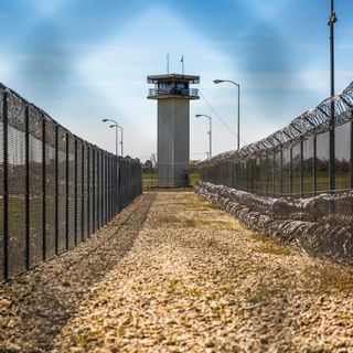 Incarcerated Texans are dying from COVID-19 at a rate 35% higher than rest of the U.S. prison population, UT study finds