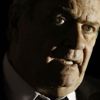 Tommy Heinsohn, Longtime Boston Celtics Broadcaster and Coach, Dies at 86