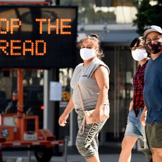 California orders coronavirus curfew across state starting Saturday