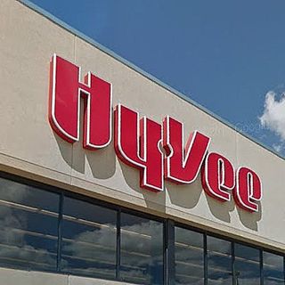 Hy-Vee Reinstates Shopping Hours For High Risk Customers