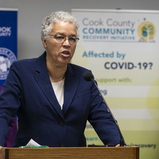 Cook County unanimously approves $6.9 billion budget with no new taxes, promise of limited layoffs