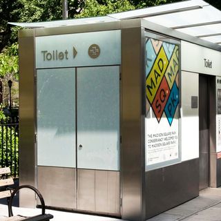 New York Needs a Place to Pee in Public So Bad