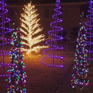 Thief steals part of Garden Grove man’s Christmas lights display