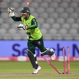 Have we seen the last of Sarfaraz Ahmed after being dropped from Pakistan's Cricket Team? - Last Word on Cricket