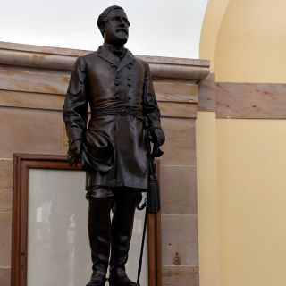 Virginia removes Robert E. Lee statue from U.S. Capitol