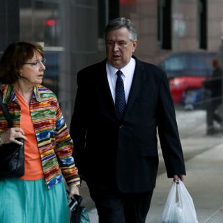 Trump commutes sentence for Steve Stockman, former Texas congressman convicted of charity scheme