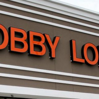 Dallas County Judge Issues Cease & Desist Order to Hobby Lobby