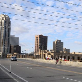 Minneapolis' 3rd Avenue bridge to close for nearly two years