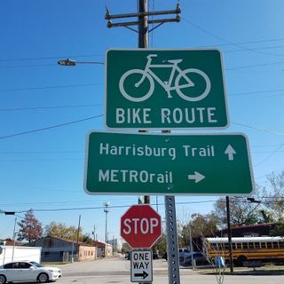 New Plan Looks At Ways to Make Cycling Safer In Houston’s East End | Houston Public Media