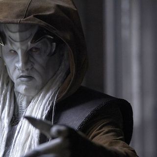 How Star Trek: Discovery Accommodates a Star's Disability, Rather Than Pushing Him Out