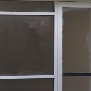 More than 24 windows smashed at Jacksonville Post Office overnight