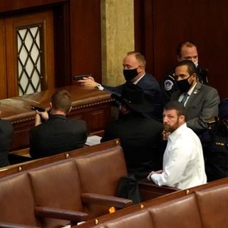 PHOTOS: OK U.S. representatives confirm safety as protesters breach the Capitol; Congressional Delegation, state officials denounce violent protest