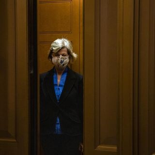 Murkowski Wants Trump “Out,” May Leave the Republican Party