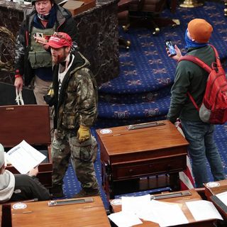 Air Force vet from North Texas identified as Capitol rioter in combat gear who was holding handcuffs