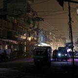 Power outage plunges Pakistan into darkness