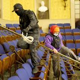 Two men carrying plastic restraints during Capitol riot charged by feds | CNN Politics