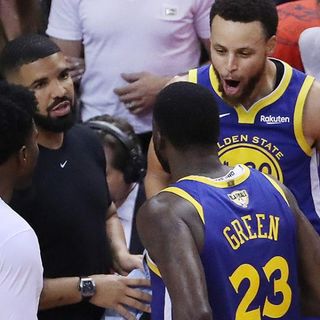 Kerr fined Drake for making Steph, Draymond late for flight