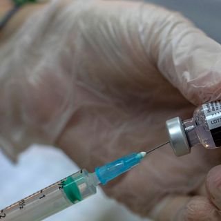 North Carolina to vaccinate those 65 and older; College students not prioritized