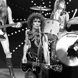 Sylvain Sylvain, New York Dolls Cofounder, Dies at 69