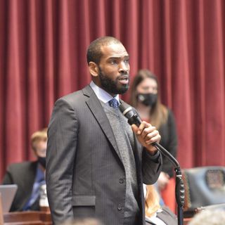 Missouri House votes to censure, but not expel, Democrat accused of sex with intern • Missouri Independent