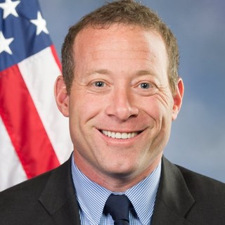 Rep. Gottheimer Asks Regulators to Deregulate Banks He’s Invested In