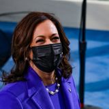 Warriors send a welcoming gift to Vice President Kamala Harris