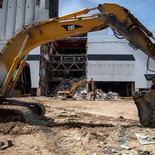 Atlantic City’s former Trump Plaza will be imploded on Feb. 17, mayor says