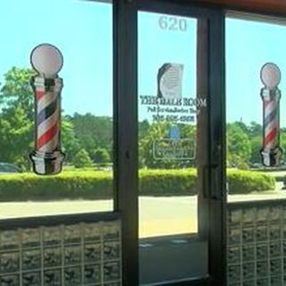 Inverness barber shop plans to reopen Friday despite being deemed a nonessential business