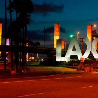 Los Angeles sees biggest drop of airplane travel in LAX history, mayor says