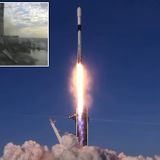 SpaceX successfully launches 60 Starlink satellites into space