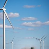 Wind blows by coal to become Iowa's largest source of electricity