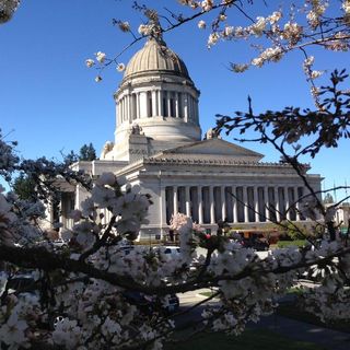 Inslee facing increasing pressure to allow homebuilding and other sectors to reopen