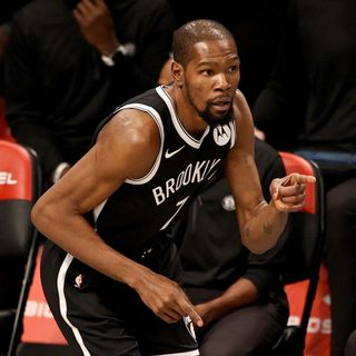 NBA stars Kevin Durant and Chris Paul invest in banking app Goalsetter